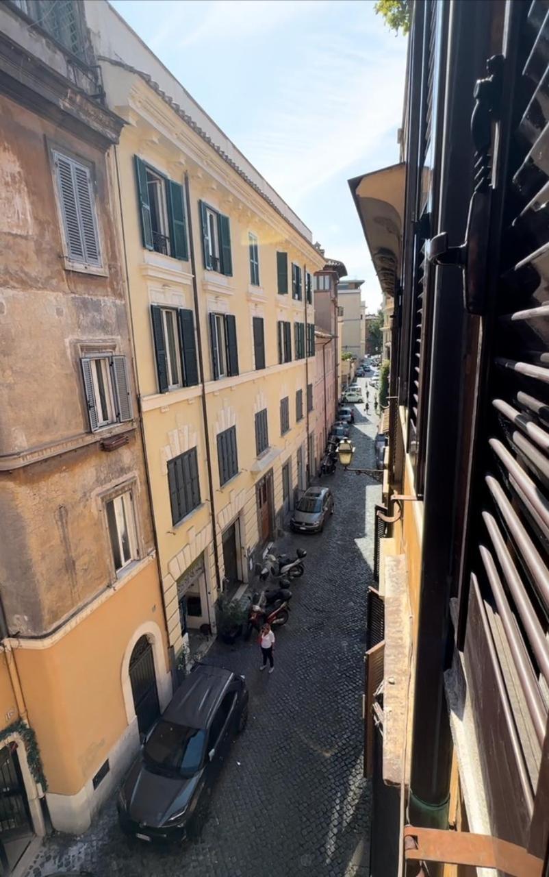 House Of The Sun In Trastevere Рим Екстер'єр фото